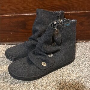 Stylish Gray women’s shoes